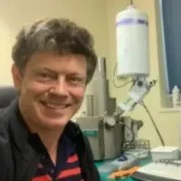 PHD Beekeeper Dr Garth Cambray in Apiculture Lab